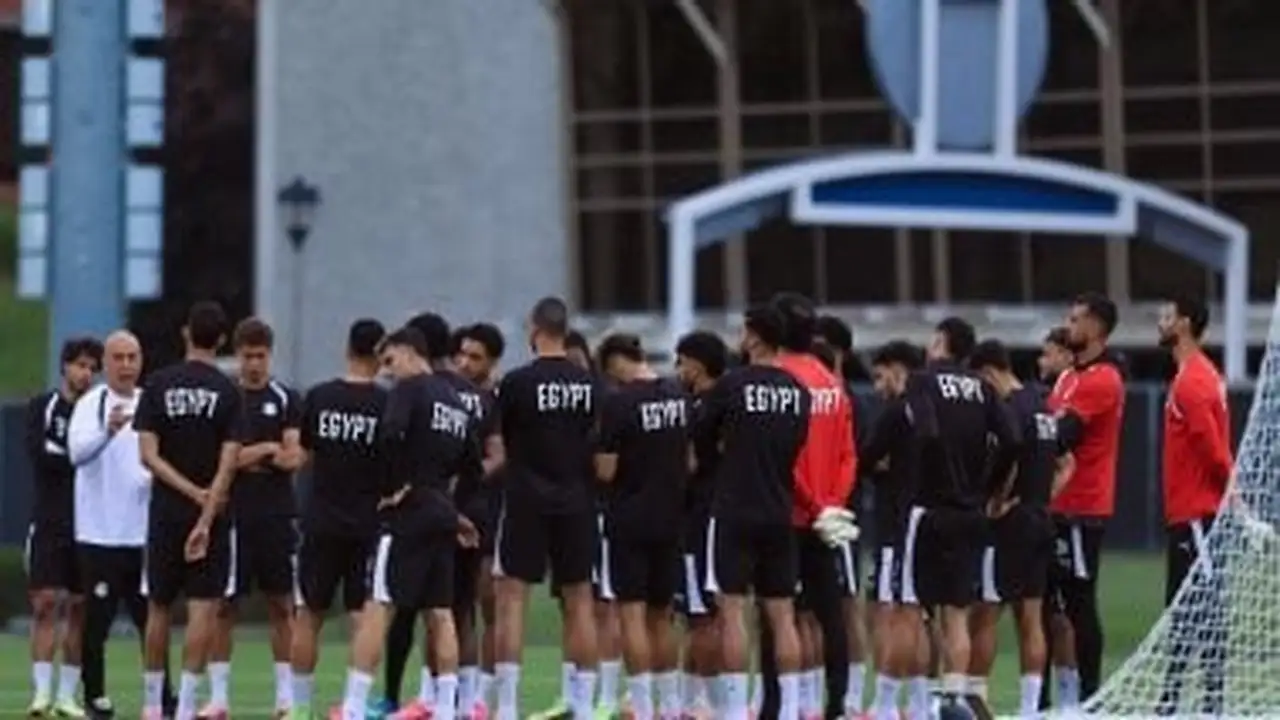 منتخب مصر يختتم تدريباته قبل مباراة الأرجنتين في كأس العالم